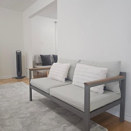 Modern Bright Cozy 3Bed 3Bath Vacation House In Ajax, Greater Toronto Area Gta, On, Canada Exterior foto